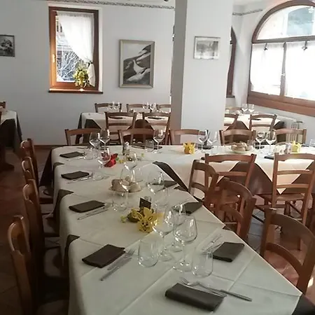 Hotel Valle Del Bitto 3*